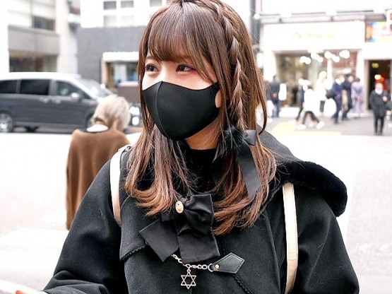 ［ﾏｼﾞｯｸﾐﾗｰ号］素人ナンパ‼『どんなエッチをするの❓』原宿で声をかけた21歳の女子大生と即セックス❤